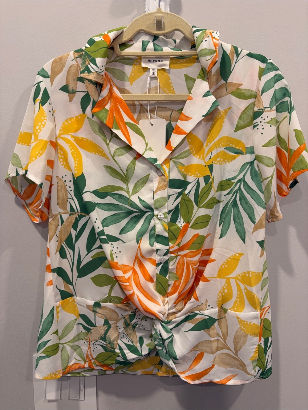 Heyson White Tropical Leaf Short-Sleeve Button Blouse with Front Knot